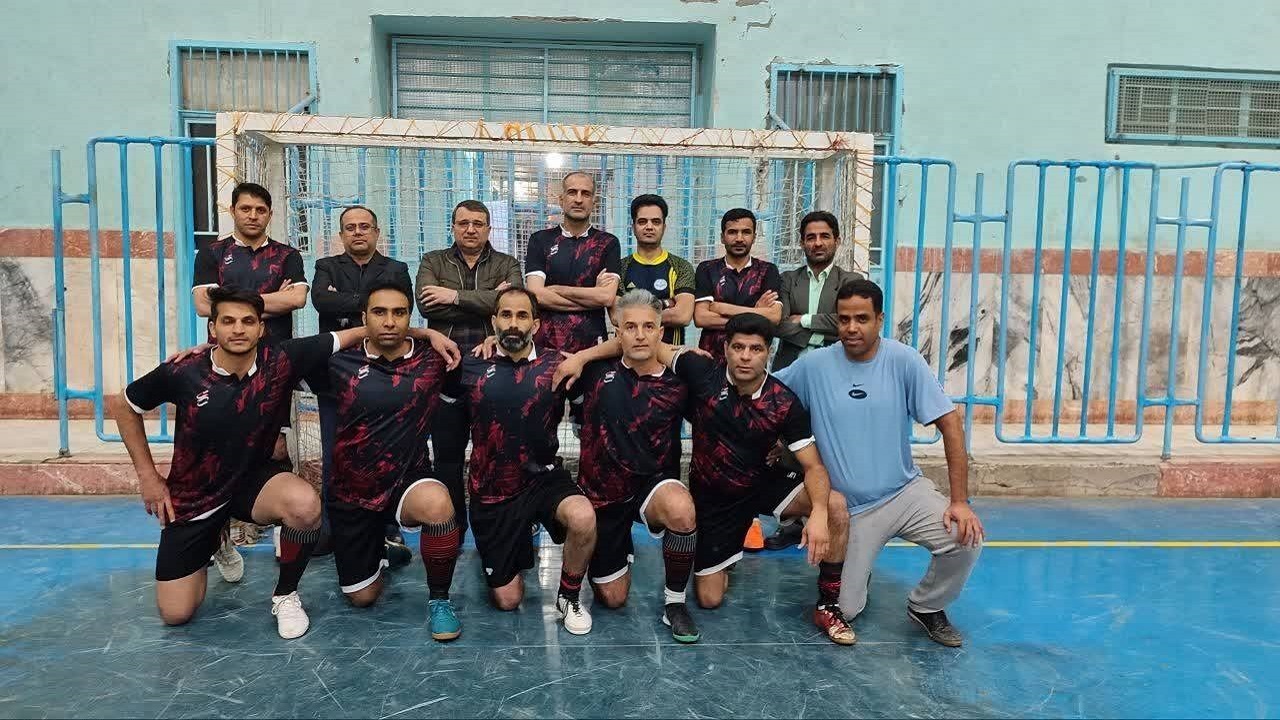 قهرمانی تیم فوتسال حراست دانشگاه علوم پزشکی زاهدان