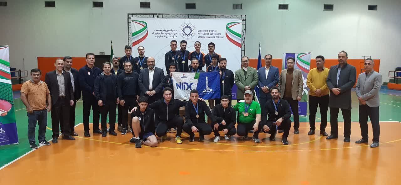 مسابقات تنیس روی میز فرزندان پسر شرکت ملی نفت ایران در محمودآباد