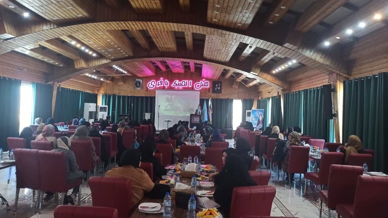 برگزاری کارگاه آموزشی الگوسازی صنایع دستی در یاسوج