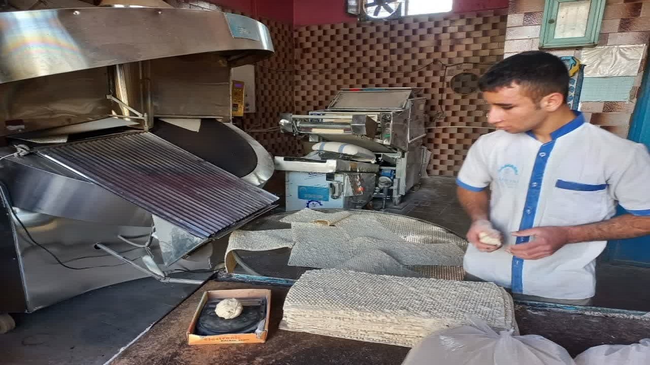 بازرسی از ۹ واحد نانوایی شهرستان آوج