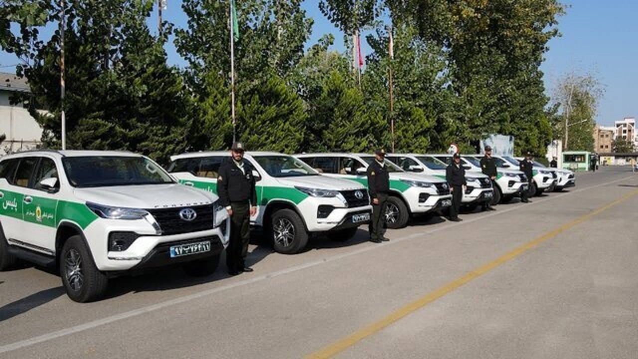 نوسازی بخشی از ناوگان خودرویی نیروی انتظامی استان یزد