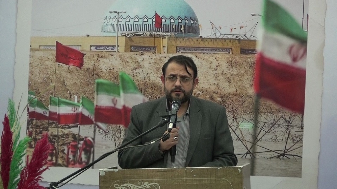 راهی شدن ۴۰۰ دانشجو به مناطق عملیاتی دفاع مقدس