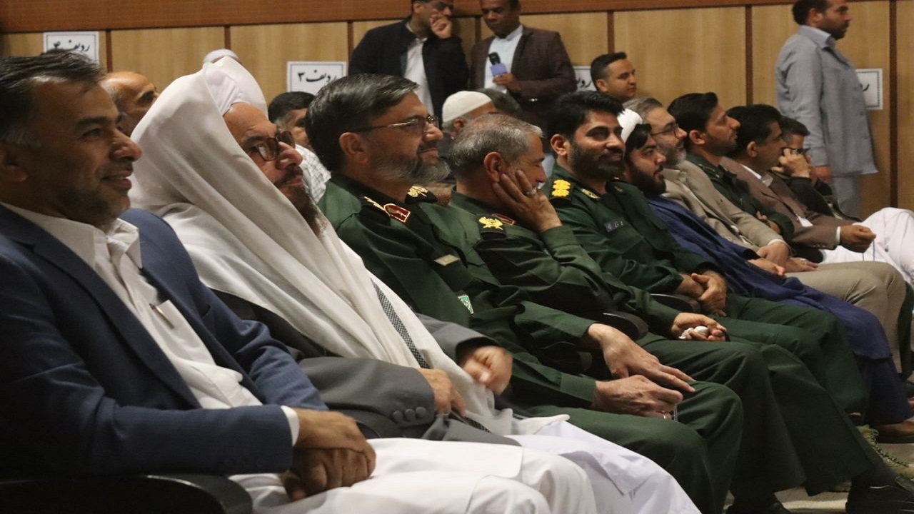 پیام امروز شهدا ایستادگی و مقاومت است؛ وحدت رمز پیروزی انقلاب اسلامی