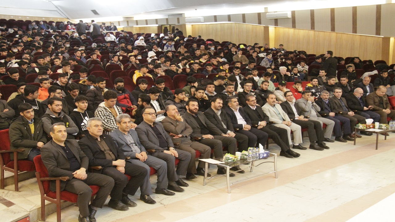 برگزاری همایش رأی اولی‌های کردستان