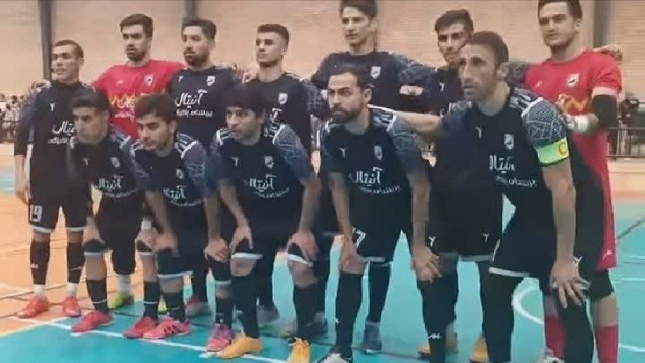شکست آنا صنعت برابر قهرمان لیگ برتر فوتسال