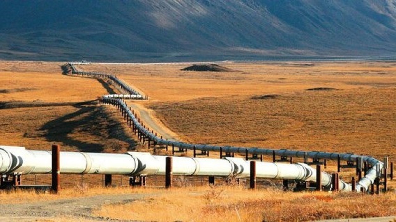 دستگیری سارقان لوله‌های نفت در اهواز