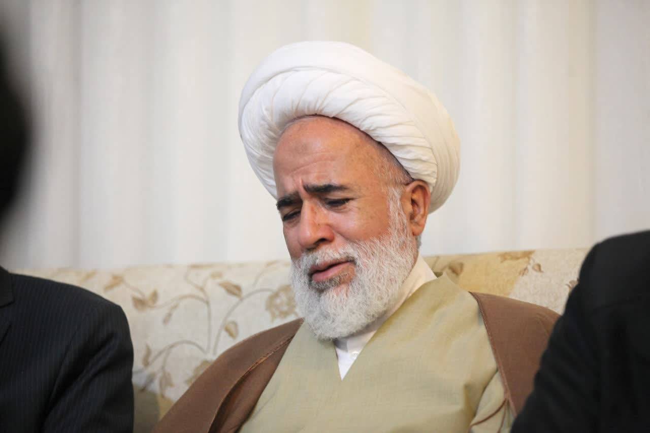حضور امام جمعه کرمانشاه در خانه شهید