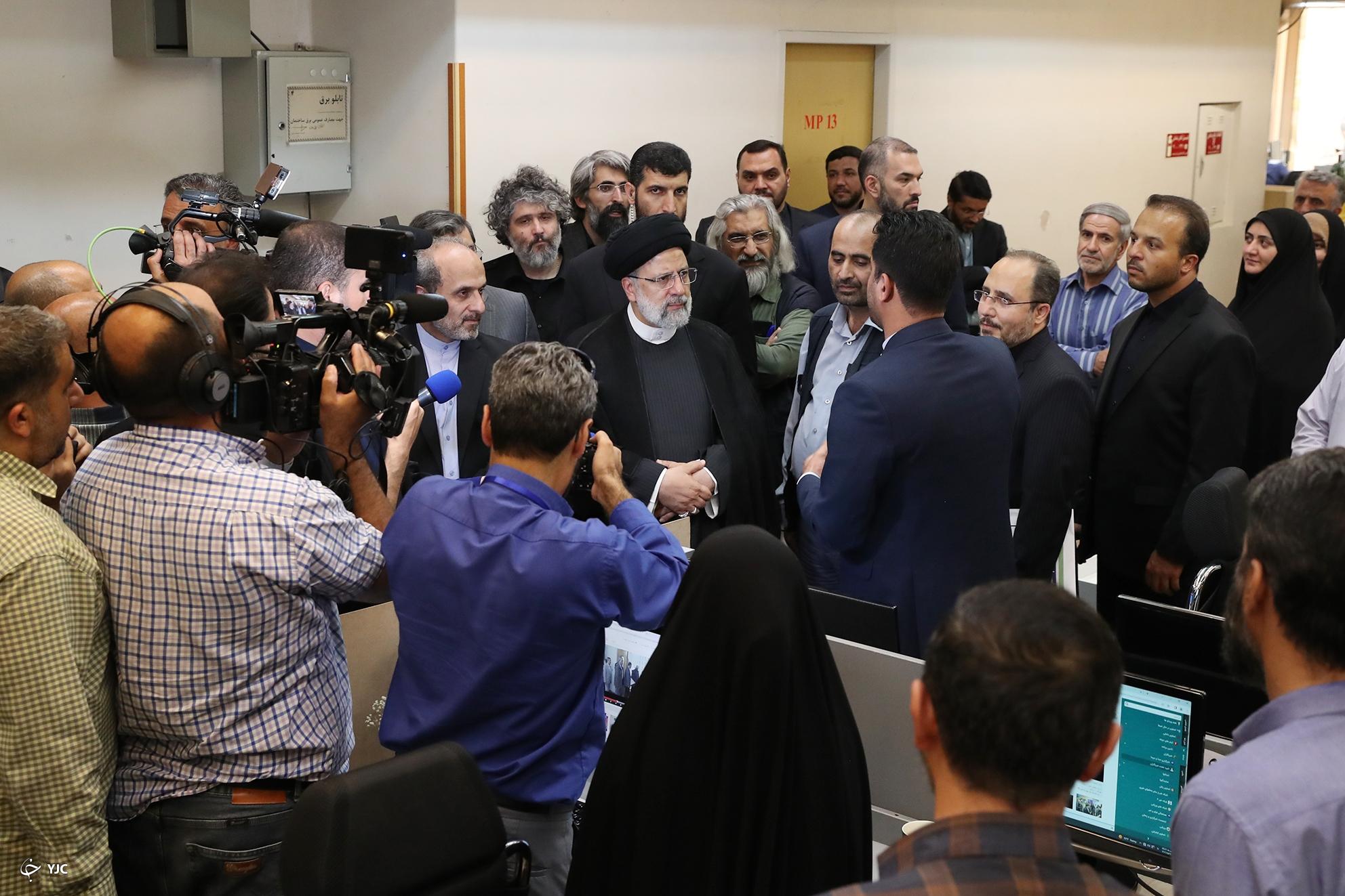 نقدی بر نقد روزنامه همشهری درباره صداوسیما