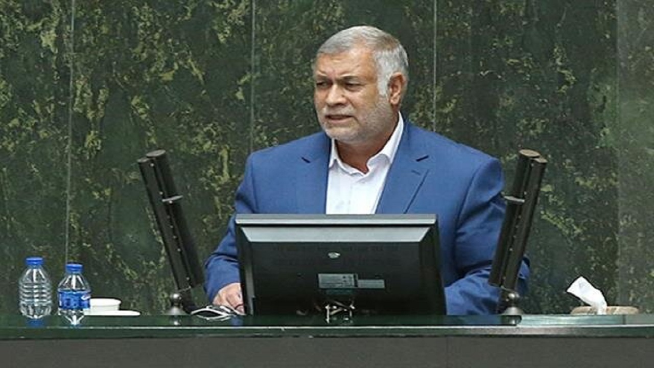 کمیسیون امنیت ملی حادثه کشته شدن ۵ سرباز در کرمان را دنبال کنند