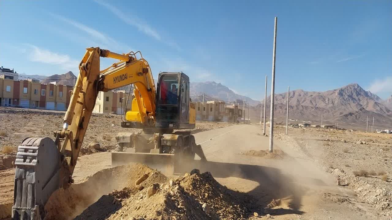 عملیات اجرای شبکه آبرسانی به مسکن ملی تفت آغاز شد
