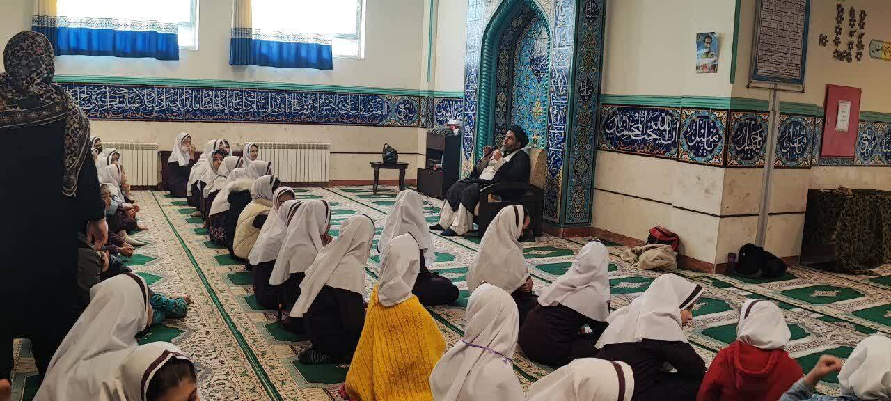 کارگاه آموزشی عفاف و حجاب دختران