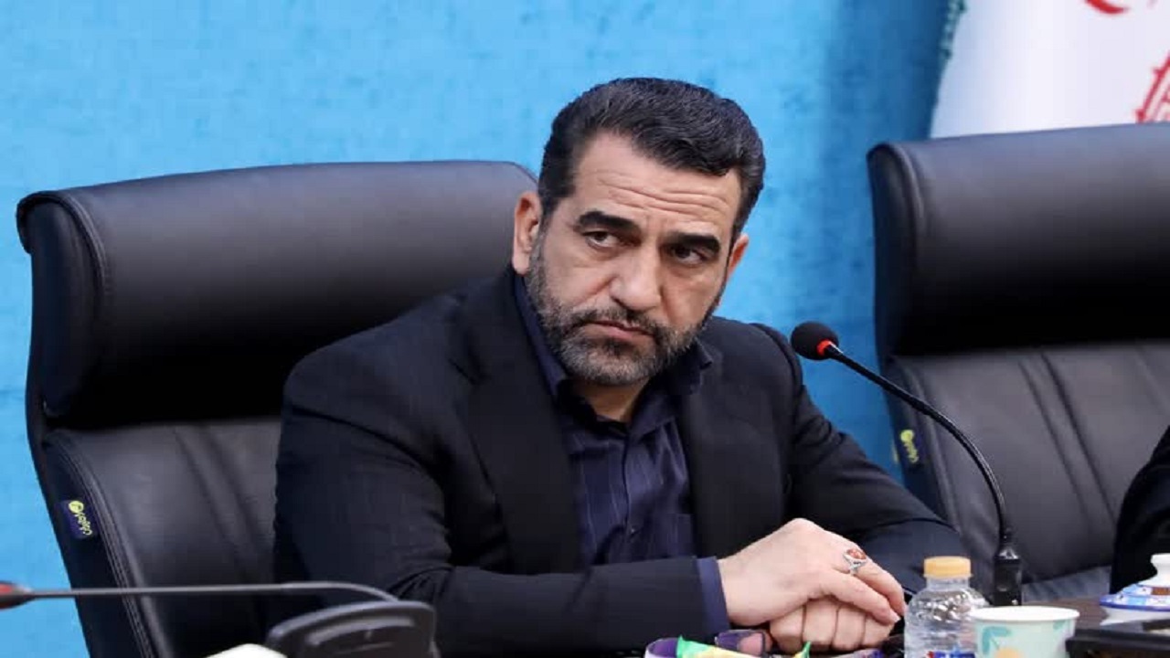 ضرورت تبیین خدمات ارزشمند انقلاب اسلامی برای مردم