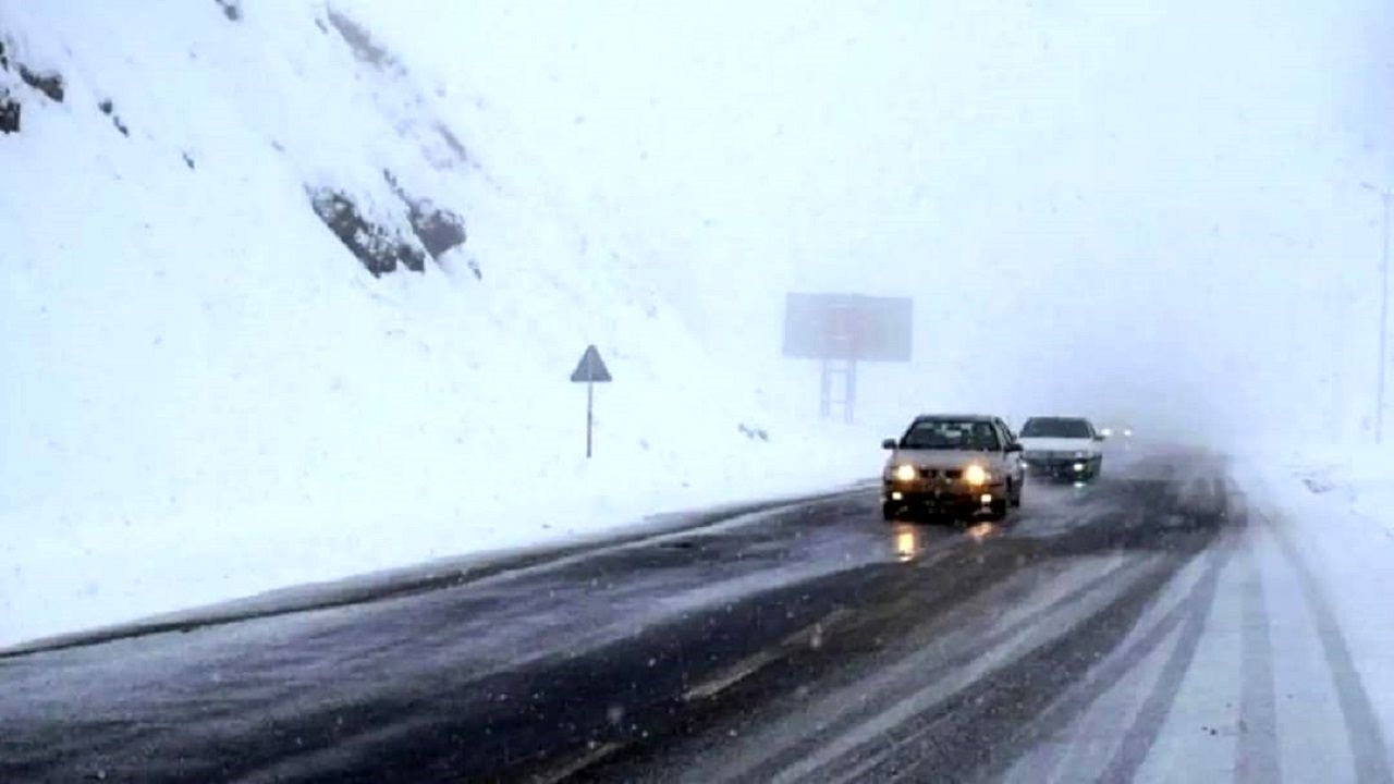 رانندگان از سفر‌های غیر ضروری خودداری کنند
