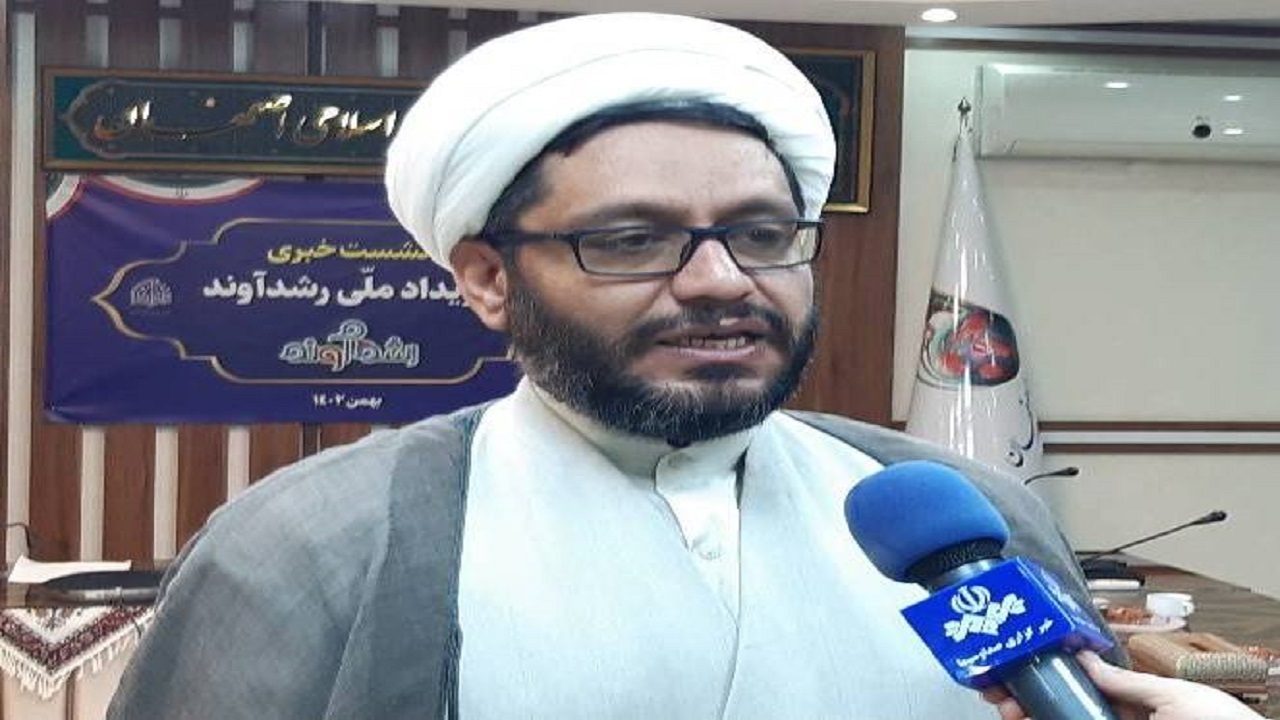 حضور مبلغان خانم و اقا برای ارتقای سطح معنوی معتکفان در مساجد استان اصفهان
