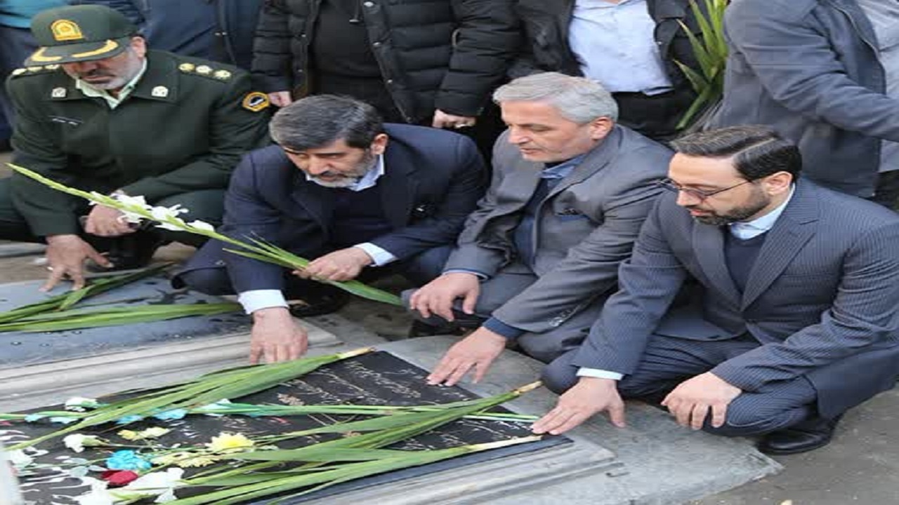 حضور در انتخابات ادامه راه شهداست