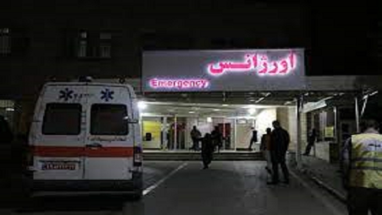 واژگونی ال۹۰ با پنج فوتی و مصدوم