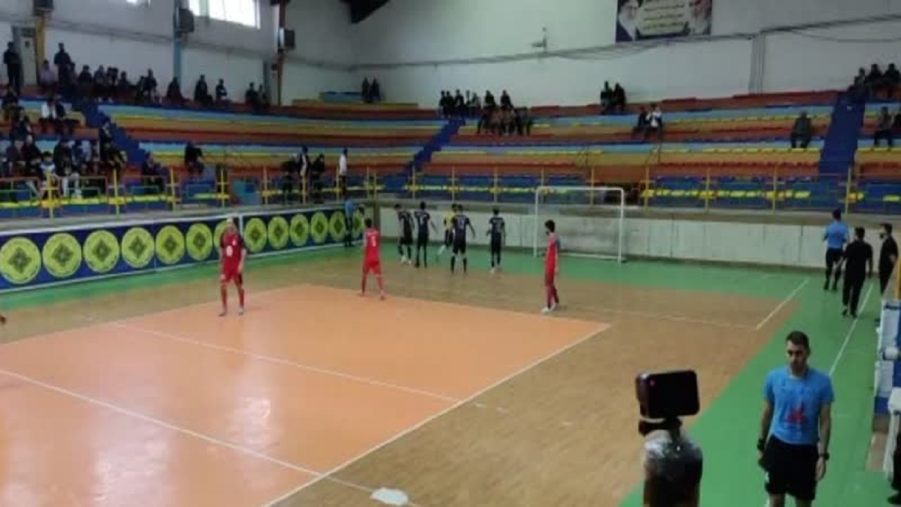 شکست سنگین دلسوختگان قم در بازی خارج از خانه