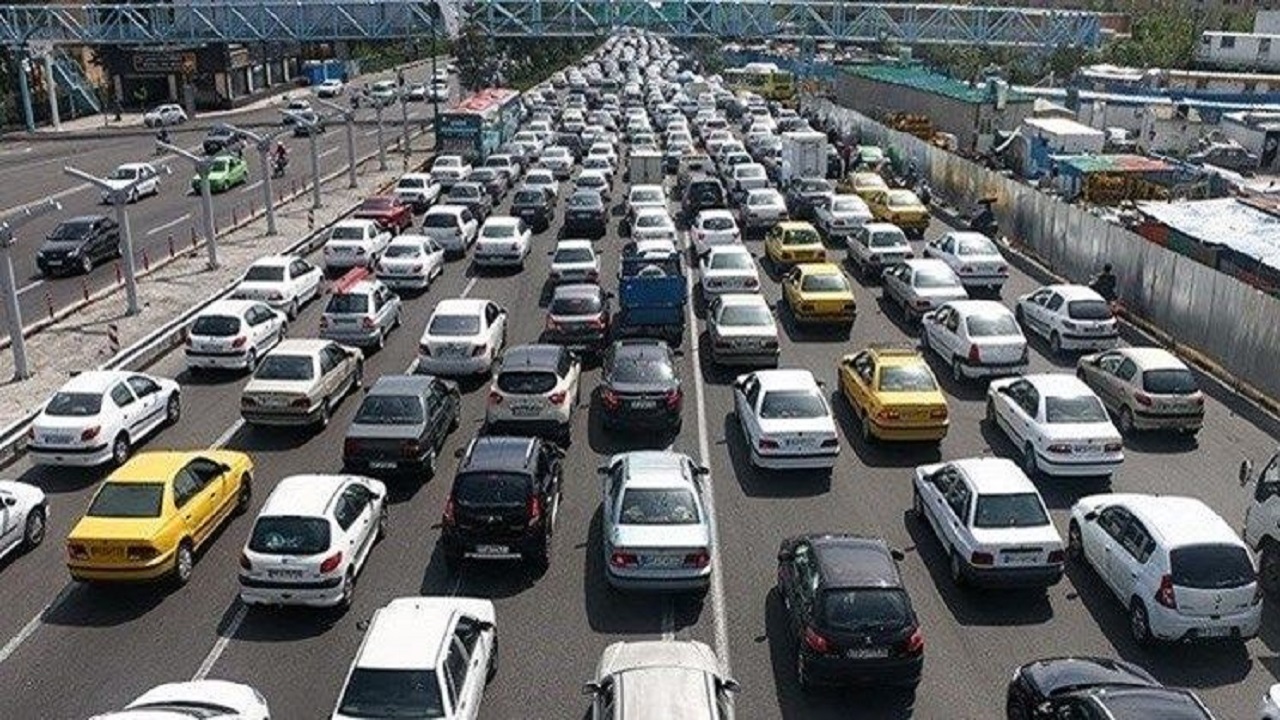 وضعیت ترافیک آزاد راه کرج - تهران در روز شنبه ۲۱ بهمن