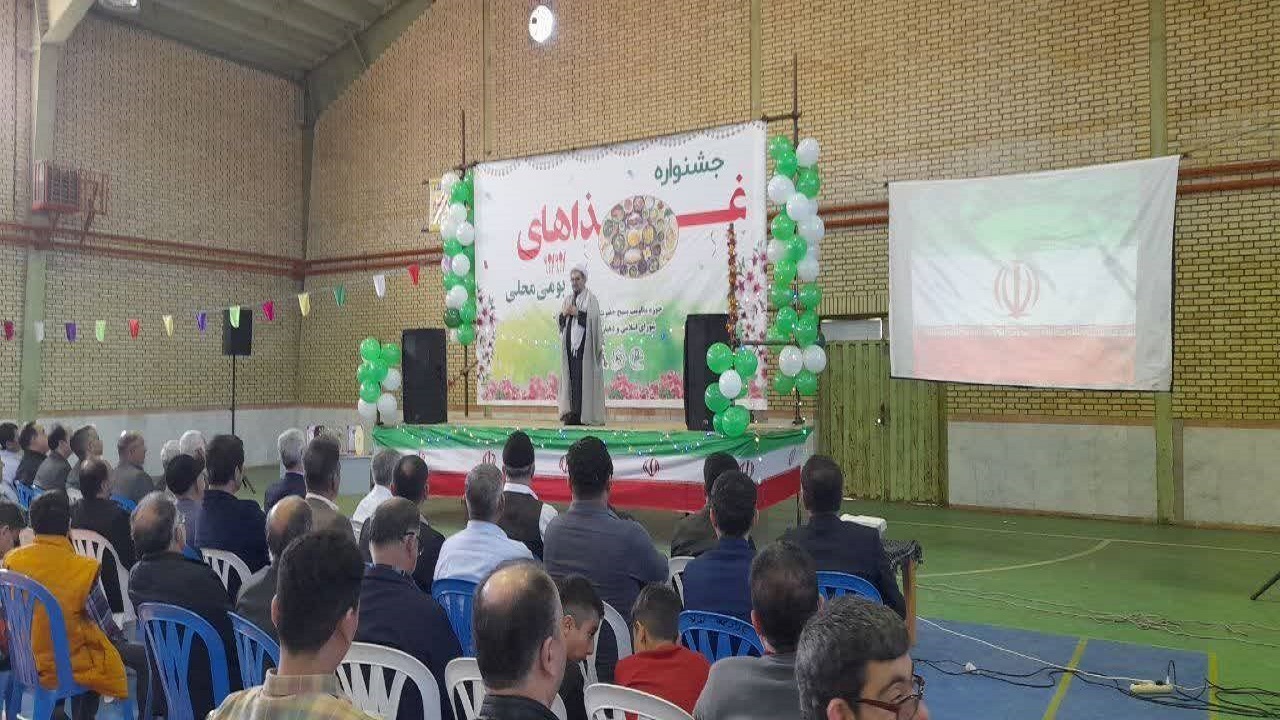 برگزاری جشنواره غذا‌های بومی و محلی در تولمات همزمان با دهه فجر + تصاویر