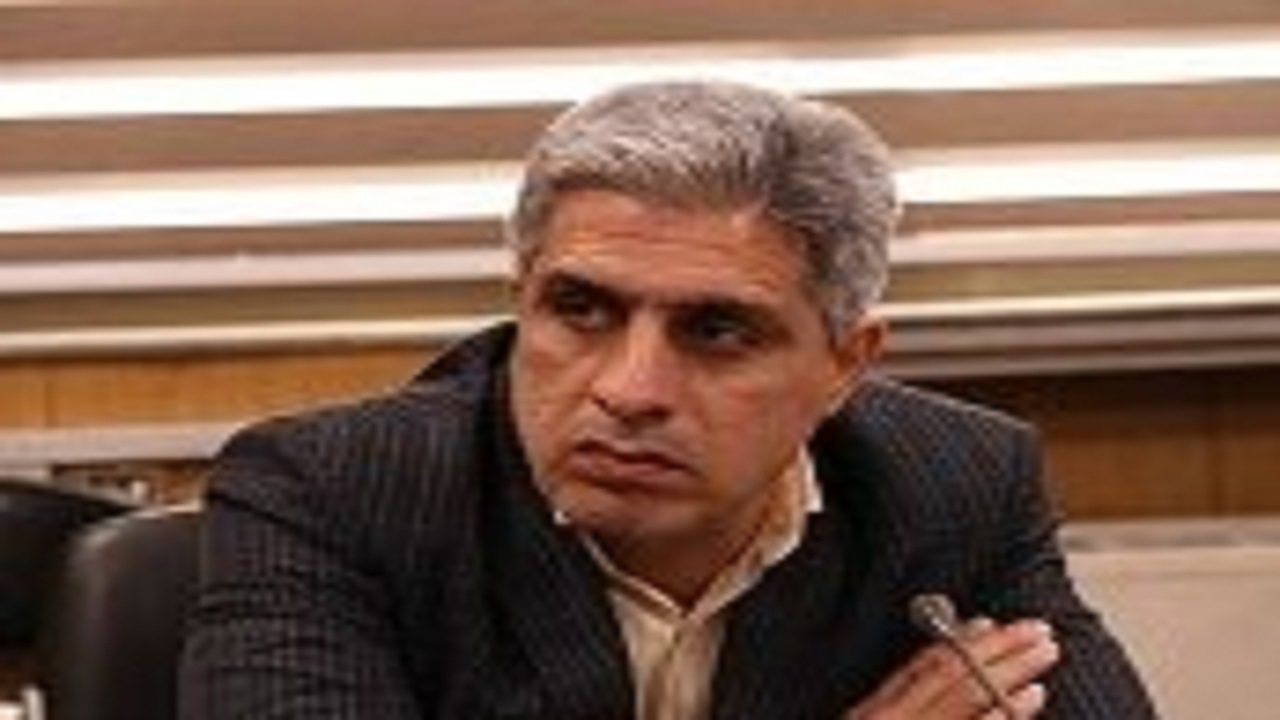 نصب ۳ سرپناه جدید ایستگاه اتوبوس در منطقه ۱۵