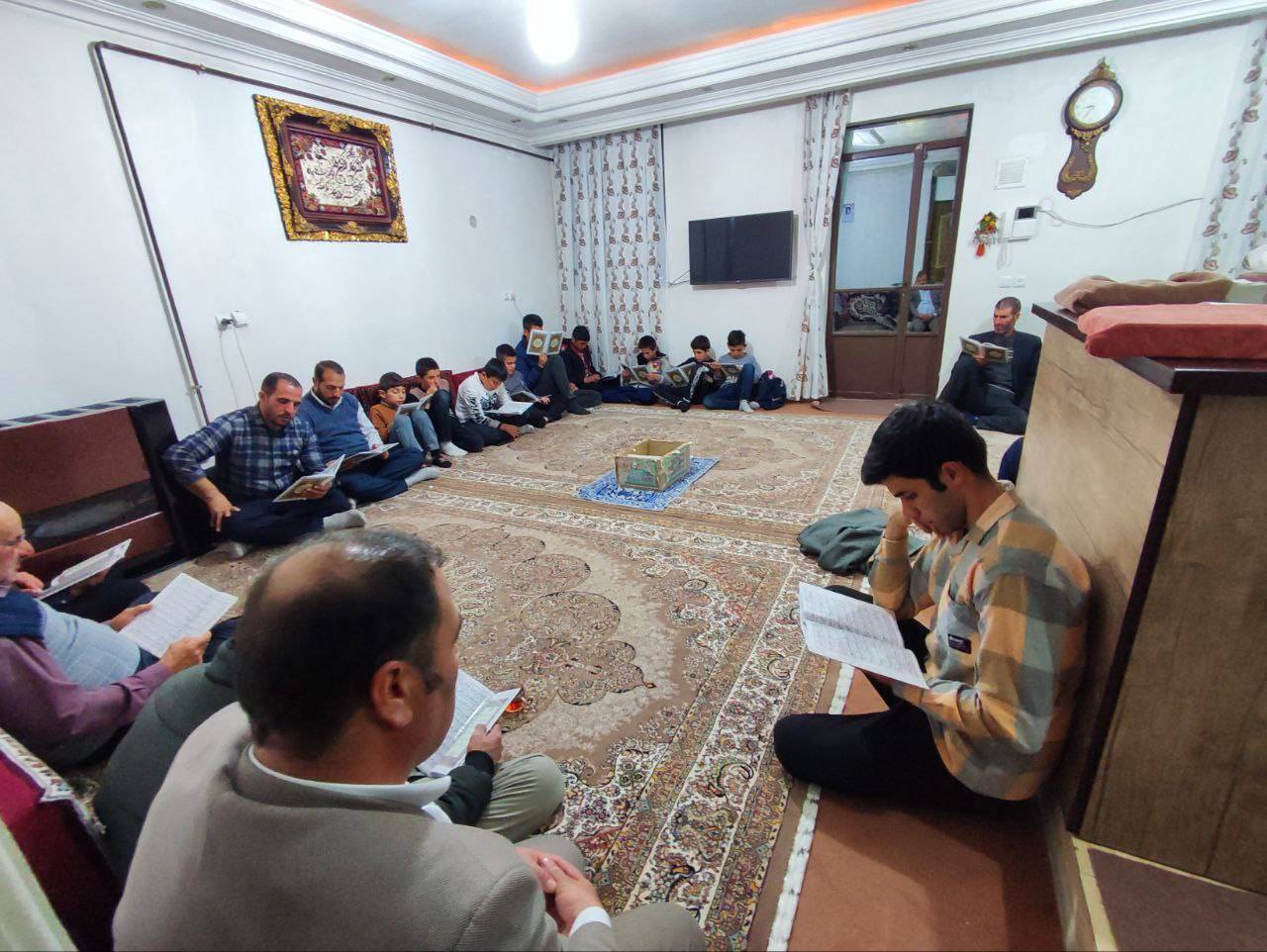 برگزاری مراسم جلسه قرآن در روستای توآباد
