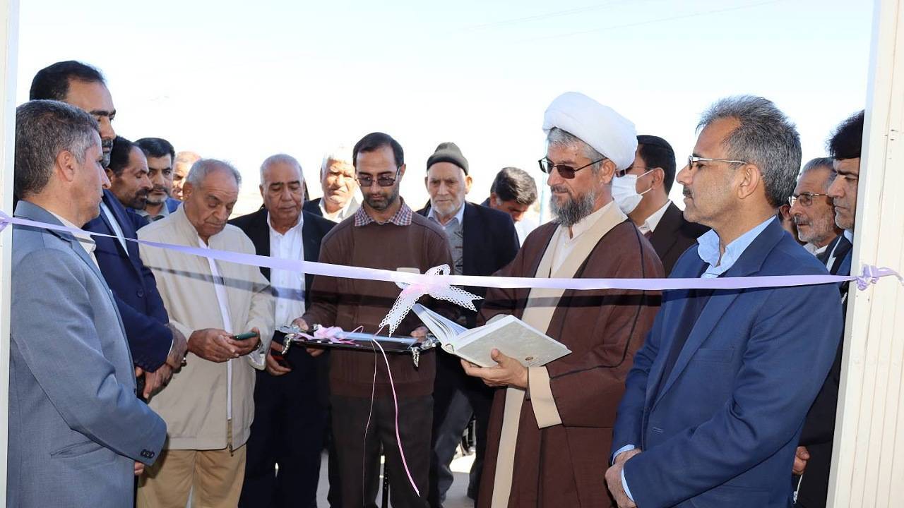 افتتاح ساختمان اداری آب و فاضلاب در امین شهرِ انار