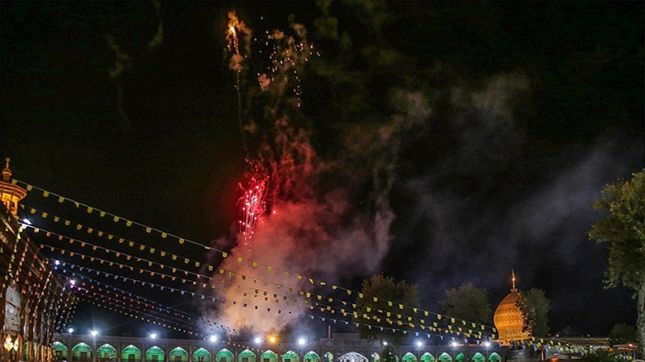 نورافشانی ۲۰ نقطه از کلان‌شهر شیراز سومین حرم اهل بیت (ع)