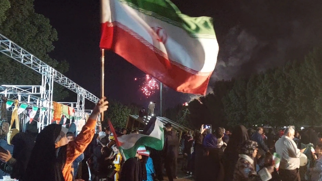 آسمان خرمشهر نورافشانی شد+ فیلم