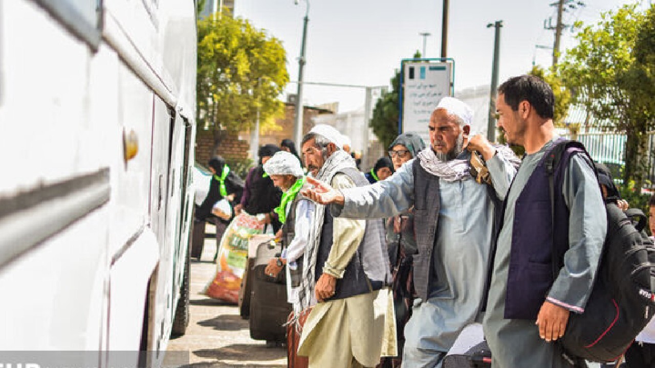 ایجاد اردوگاه اتباع در شهرستان تایباد