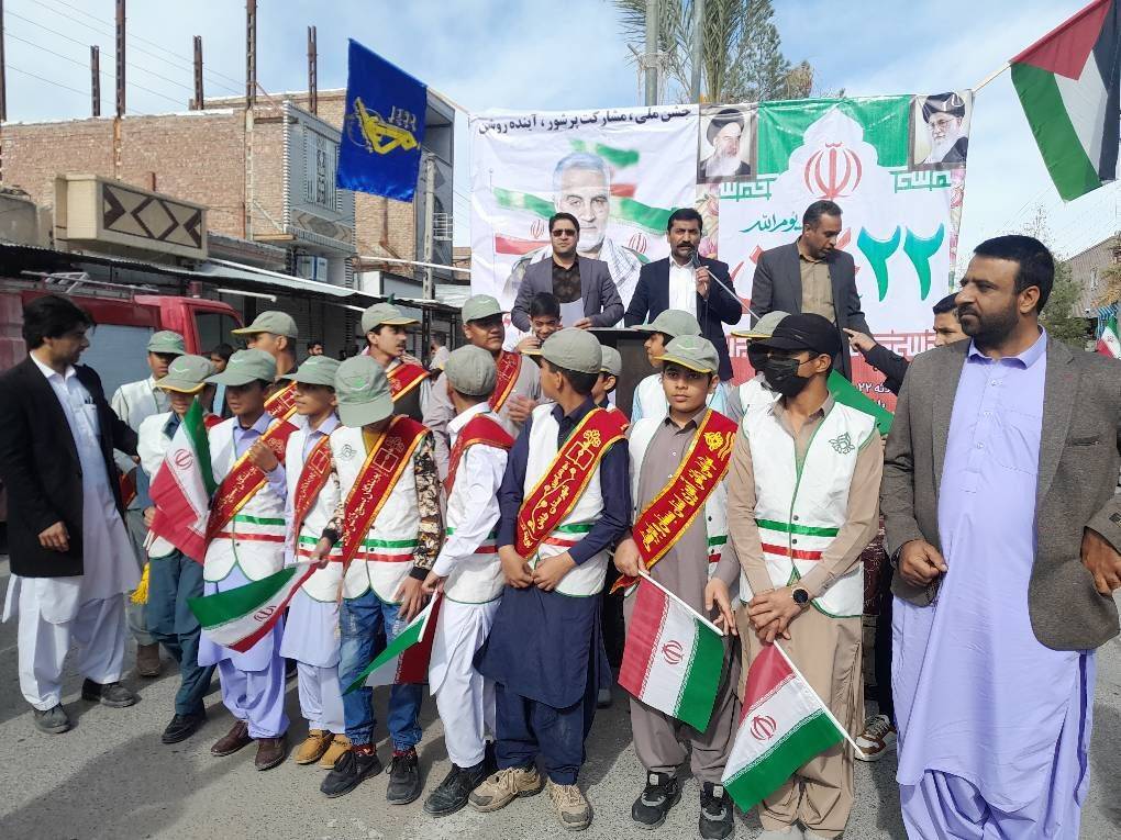 طنینانداز شدن شعارهای مرگ بر آمریکا و مرگ بر اسراییل در سرزمین نخل و آفتاب طنینانداز شدن شعارهای مرگ بر آمریکا و مرگ بر اسراییل در سرزمین نخل و آفتاب