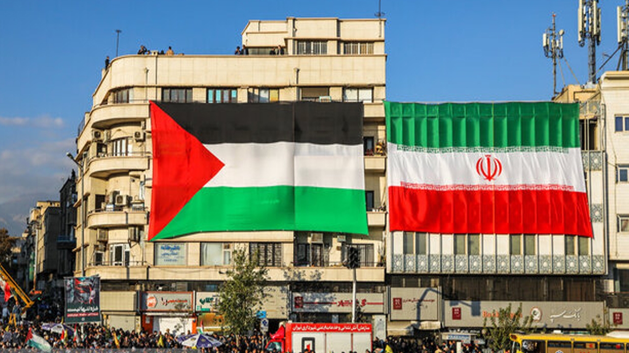 تاثیر انقلاب اسلامی ایران بر دفاع از آرمان فلسطین 