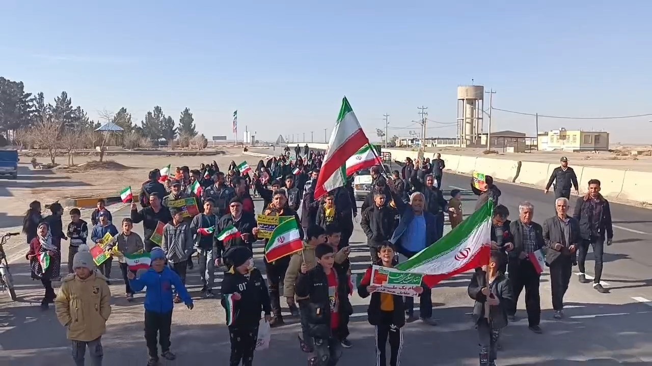 حضور روستاییان استان اصفهان در  جشن ۴۵ سالگی انقلاب + فیلم