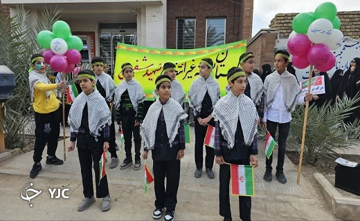 آغاز جشن بزرگ پیروزی انقلاب اسلامی در سراسر استان یزد+عکس و فیلم