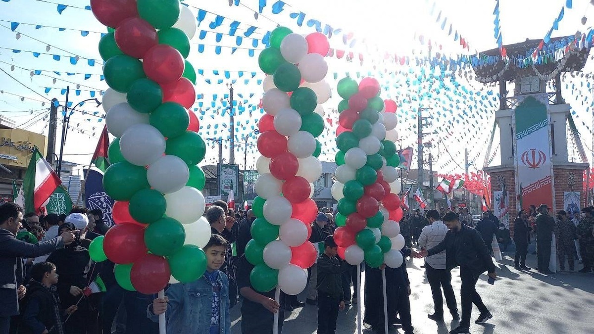 راهپیمایی چهل و پنجمین سالروز پیروزی انقلاب اسلامی در شیراز