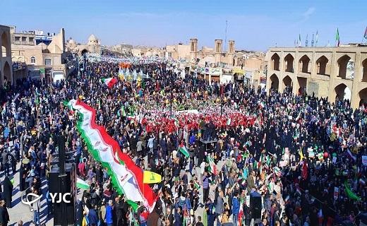 آغاز جشن بزرگ پیروزی انقلاب اسلامی در سراسر استان یزد+عکس و فیلم