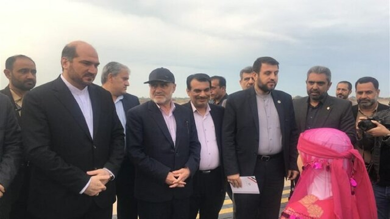 بازدید معاون اجرایی رئیس جمهوری از آب‌شیرین‌کن نیروگاه اتمی بوشهر