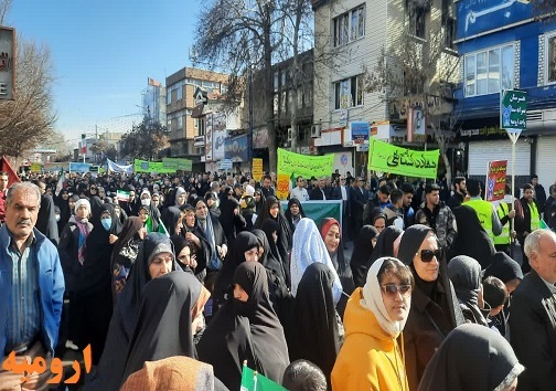 حضوری پرشور و جشن  باشکوه انقلاب در آذربایجان غربی/همه آمدند+فیلم و عکس
