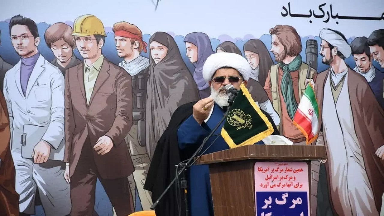 هنر امام، رونق بخشیدن به اسلام بود
