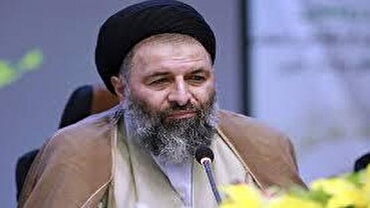 پاسخ حضور مردم، خدمت رسانی و تلاش مسئولان برای رفاه مردم