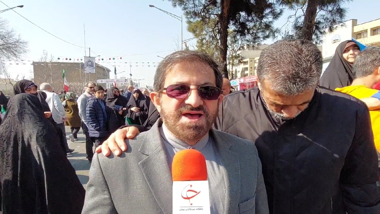 مرتضی طاهری: مردم ایران انقلاب را مقدس می‌دانند