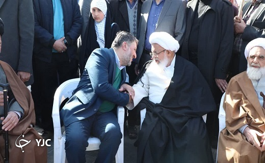 آغاز جشن بزرگ پیروزی انقلاب اسلامی در سراسر استان یزد+عکس و فیلم
