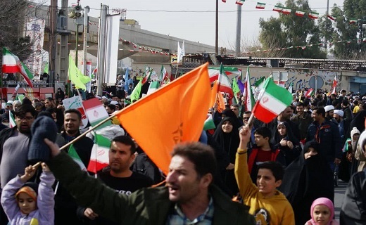 عظمت حضور مردم قم خار چشم دشمنان شد+جلوه&zwnj;هایی از راهپیمایی ۲۲ بهمن