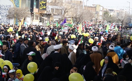 عظمت حضور مردم قم خار چشم دشمنان شد+جلوه&zwnj;هایی از راهپیمایی ۲۲ بهمن
