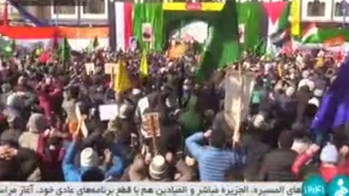 تصاویر هوایی از حضور مردم پایتخت در راهپیمایی ۲۲ بهمن ۱۴۰۲