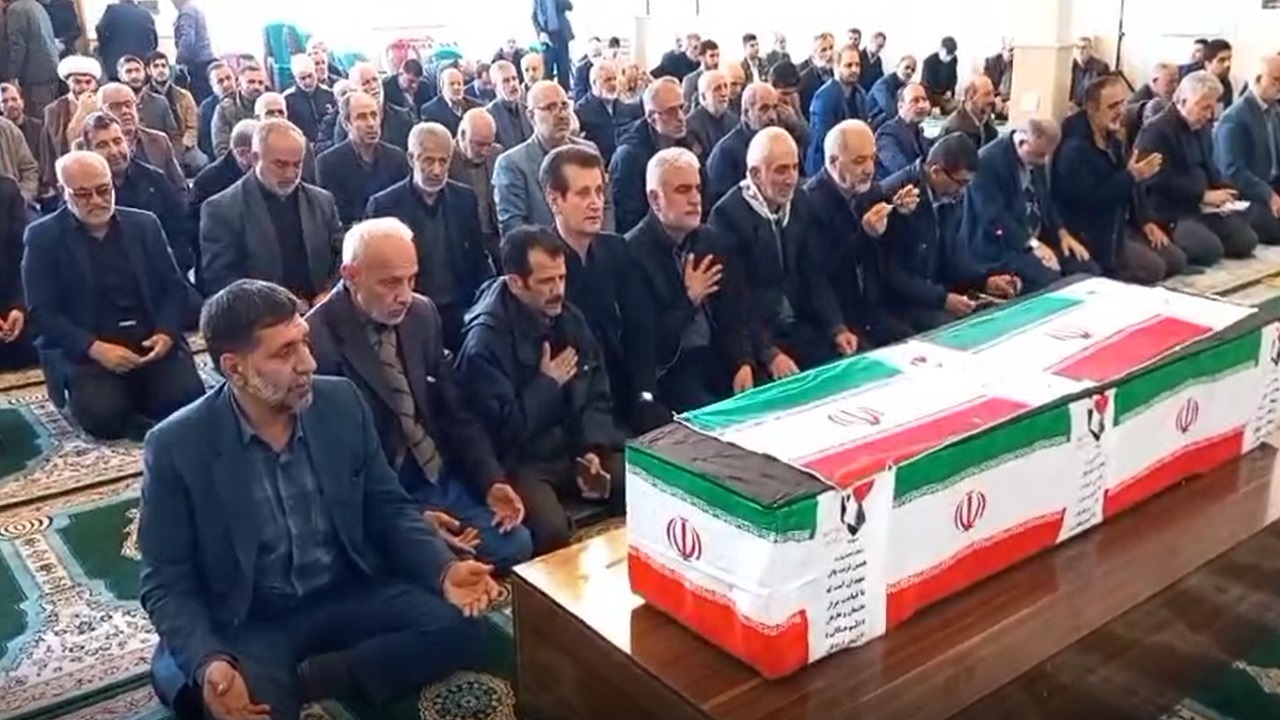 گوشه‌هایی از مراسم تشییع جانباز شهید عابدینی در رودسر