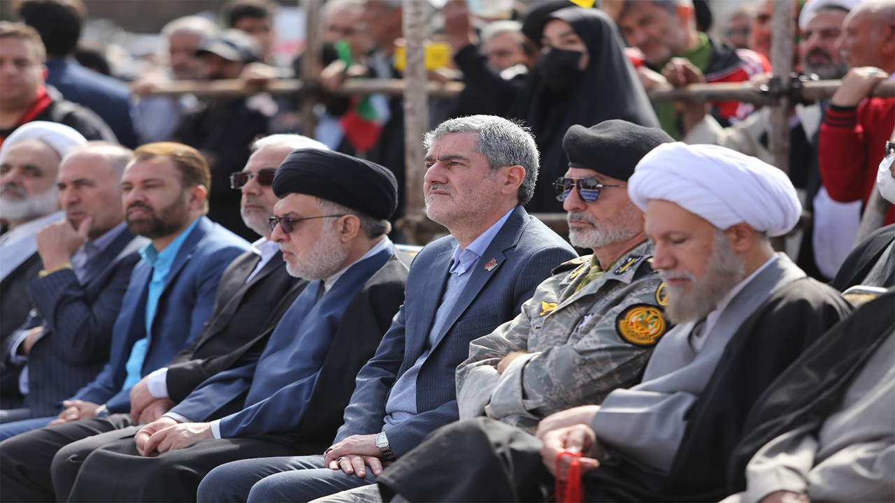 پیام حضور باشکوه مردم برای مسئولان خدمتگزاری جدی‌تر برای ایران است
