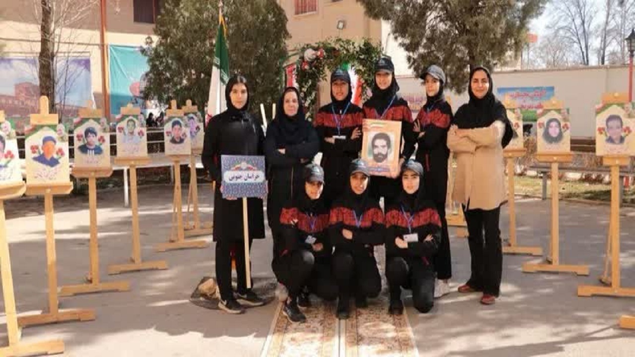 دانش آموز بیرجندی بر سکوی سوم مسابقات دو و میدانی کشور