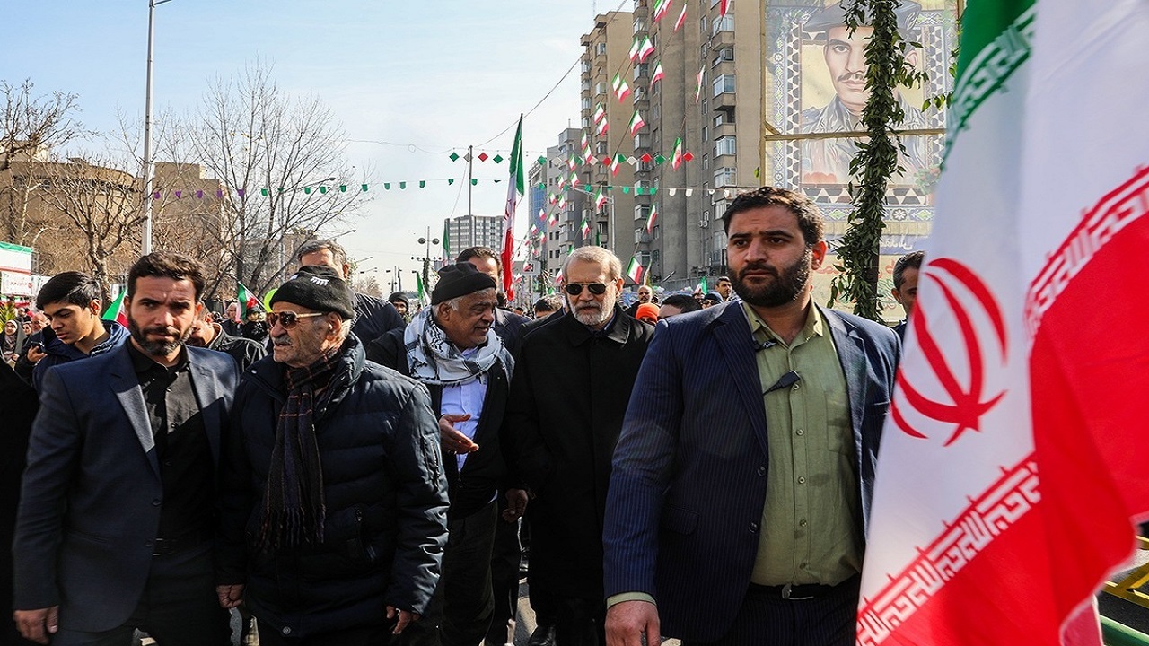 اجتماع مشگین شهری‌ها در مراسم یوم الله ۲۲ بهمن + تصاویر