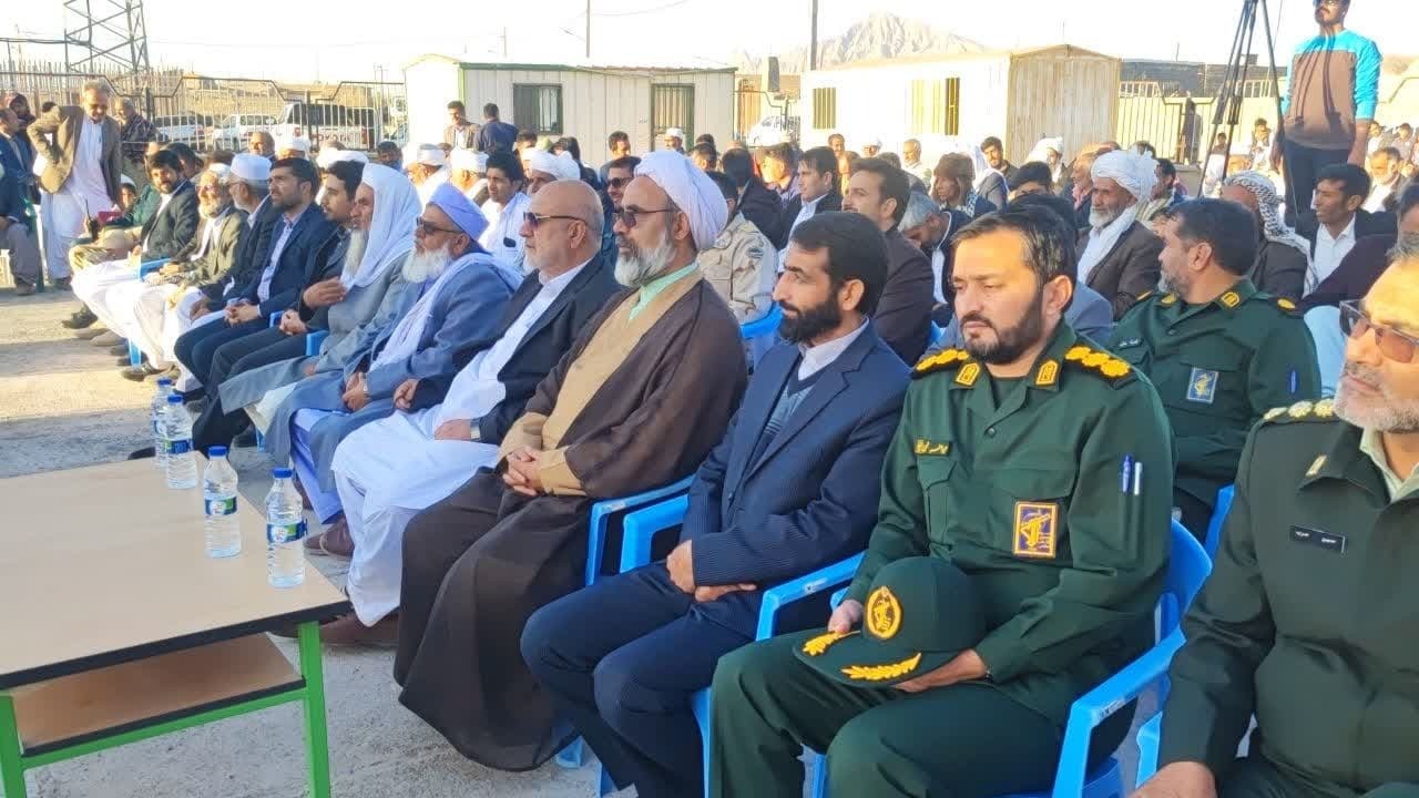 امر به معروف یعنی امام جامعه تنها نیست
