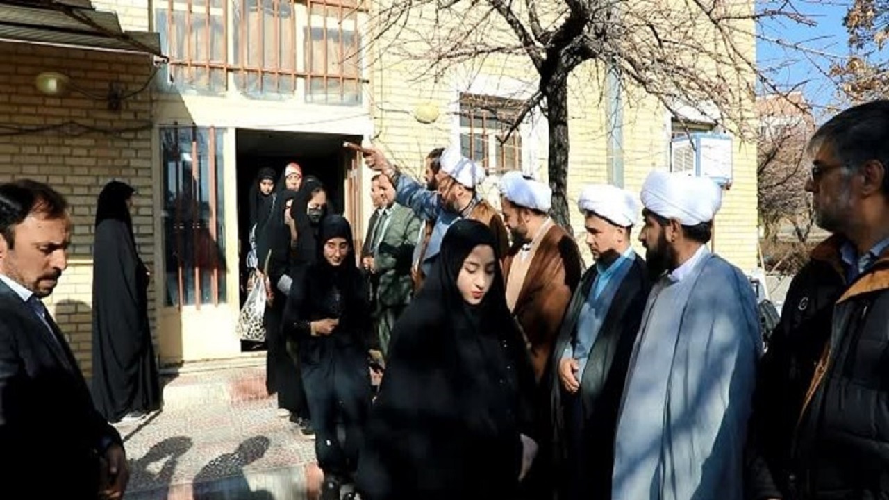 اعزام کاروان دانشجویی بام ایران به مناطق عملیاتی دفاع مقدس